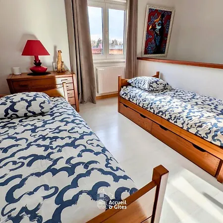 Dom wakacyjny Alsace House 78m² Fenced Garden & Parking Bollwiller