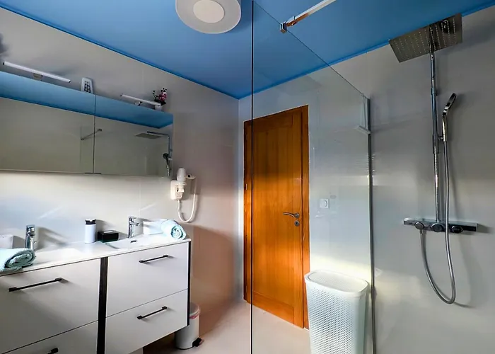 Maison 78m2, Garden, Private Parking *